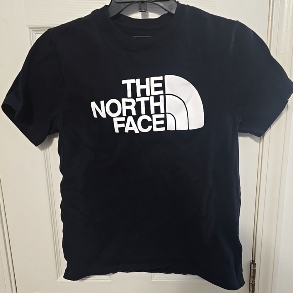 The North Face Half Dome Tee Women Medium Black Short Sleeve Worn Once!